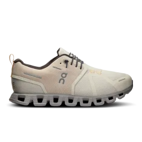 ON Running Cloud 5 Waterproof Running Shoe - Pearl / Fog