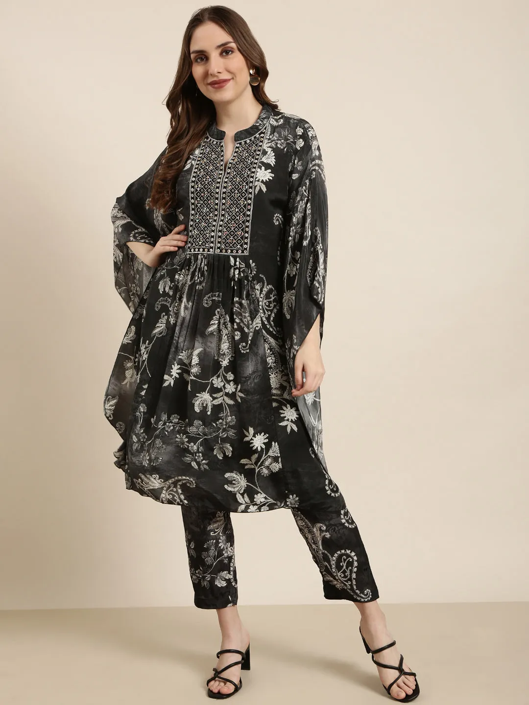 Women Kaftan Charcoal Ethnic Motifs Kurta and Trousers Set