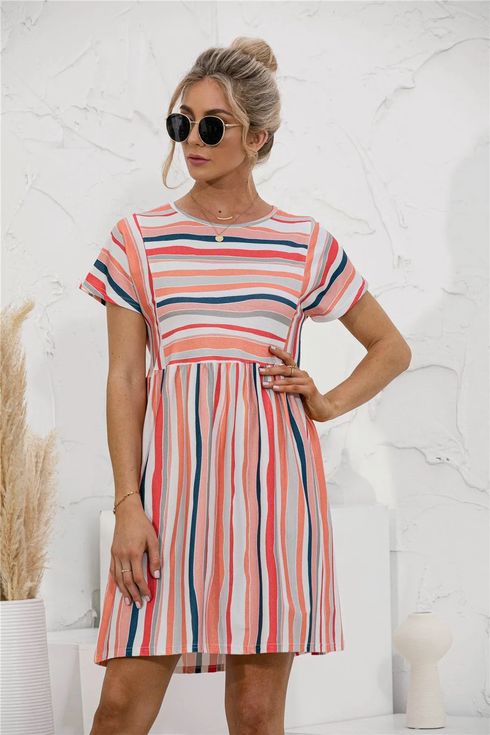 Women Round Neck Stripe Panel Mini Plus Size Dress